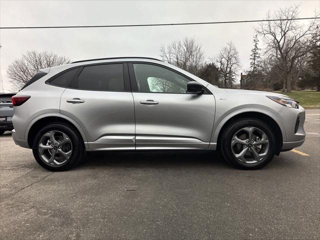 used 2024 Ford Escape car, priced at $26,990