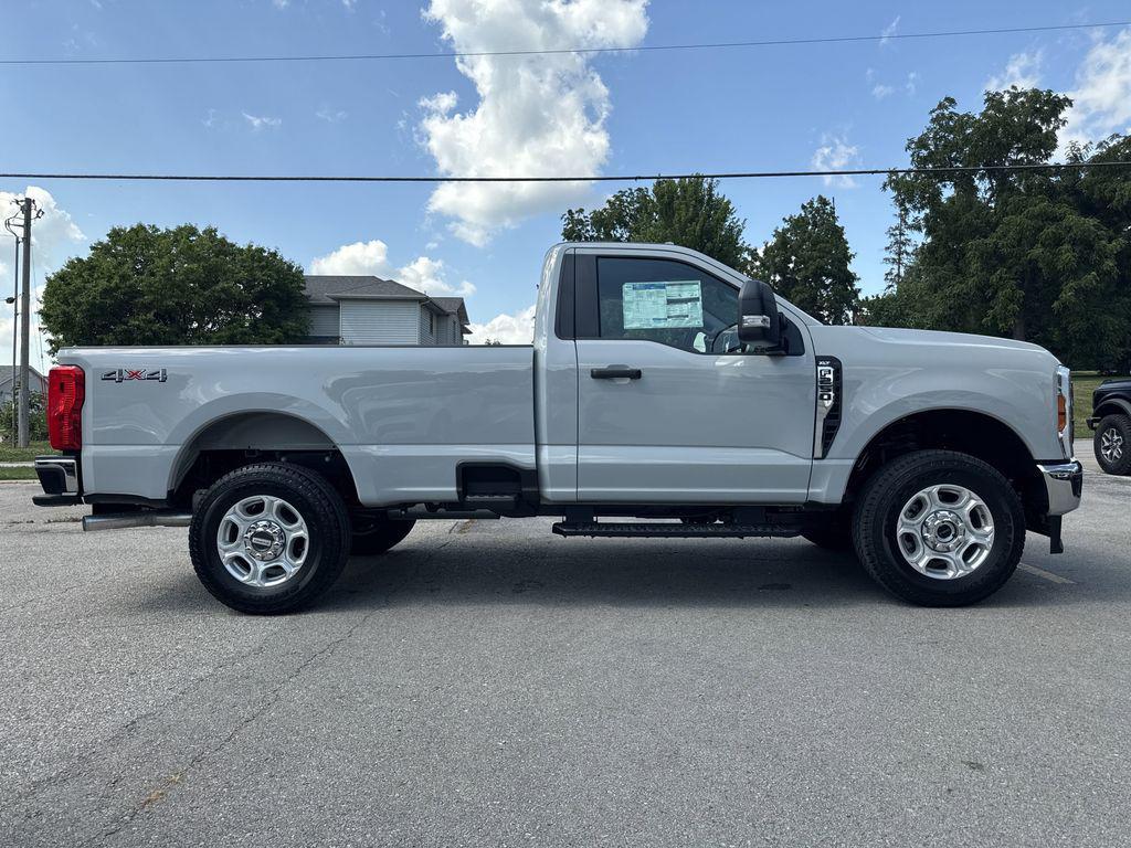 new 2025 Ford F-250 car, priced at $51,104