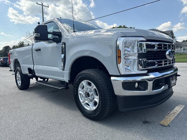 new 2025 Ford F-250 car, priced at $51,985