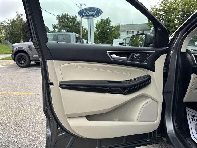 used 2022 Ford Edge car, priced at $32,990