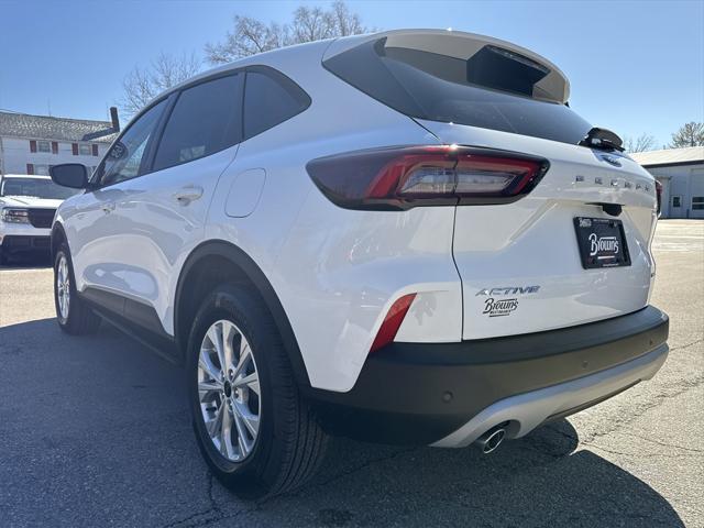 new 2025 Ford Escape car, priced at $31,081