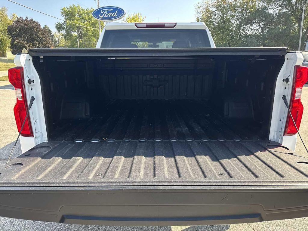 used 2022 Chevrolet Silverado 1500 car, priced at $43,990