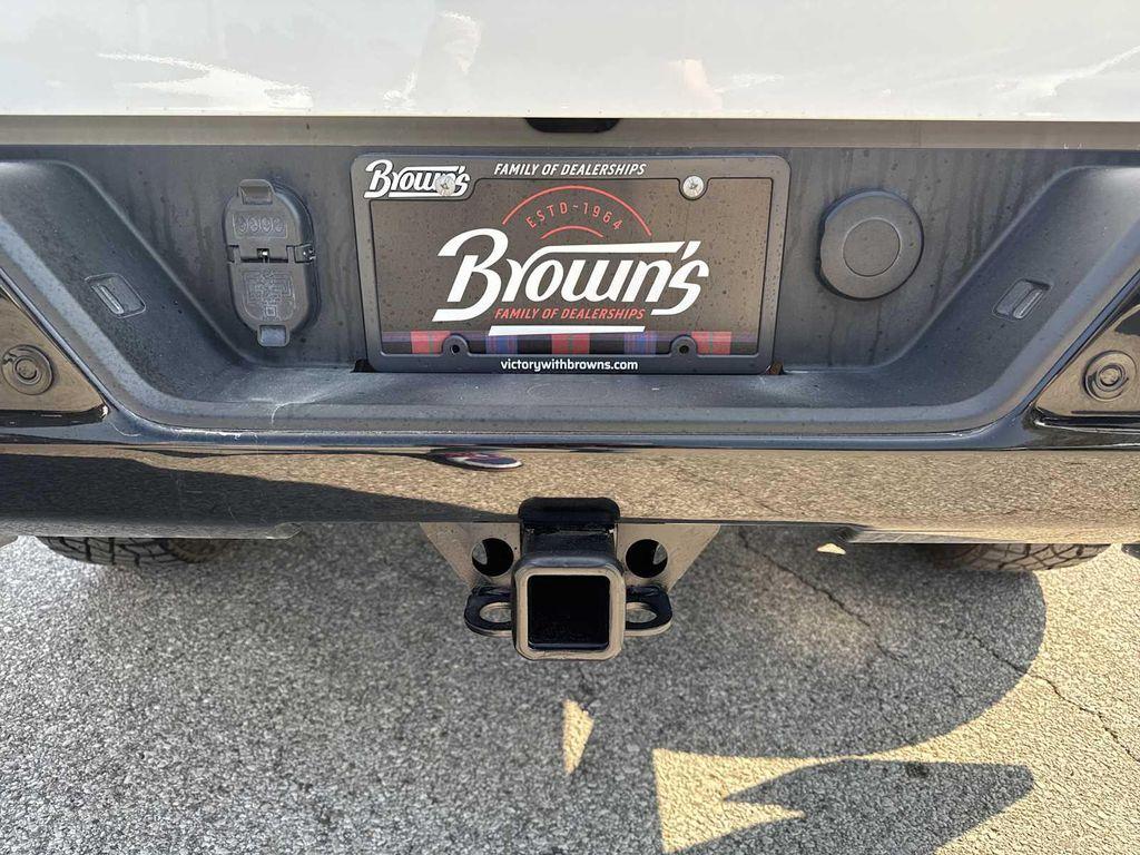 used 2022 Chevrolet Silverado 1500 car, priced at $43,990