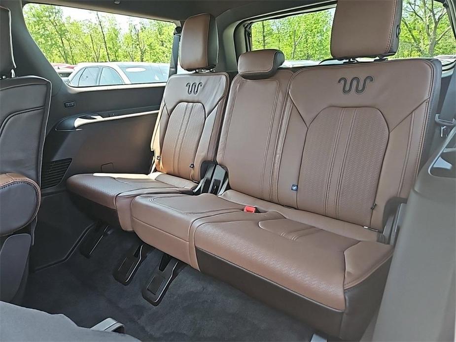 new 2024 Ford Expedition Max car, priced at $90,980