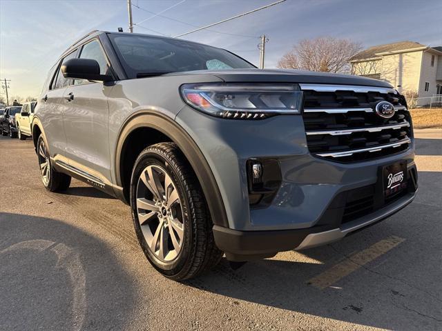 new 2025 Ford Explorer car, priced at $49,055