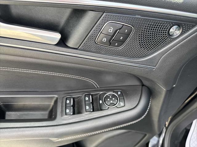 used 2022 Ford Edge car, priced at $22,990