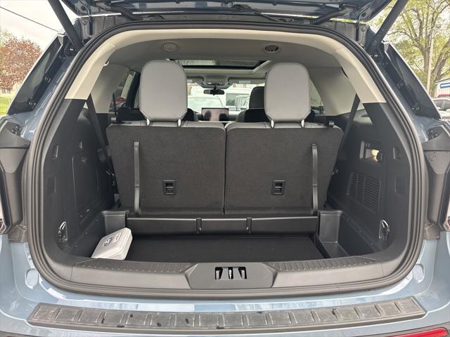 new 2025 Ford Explorer car, priced at $46,865