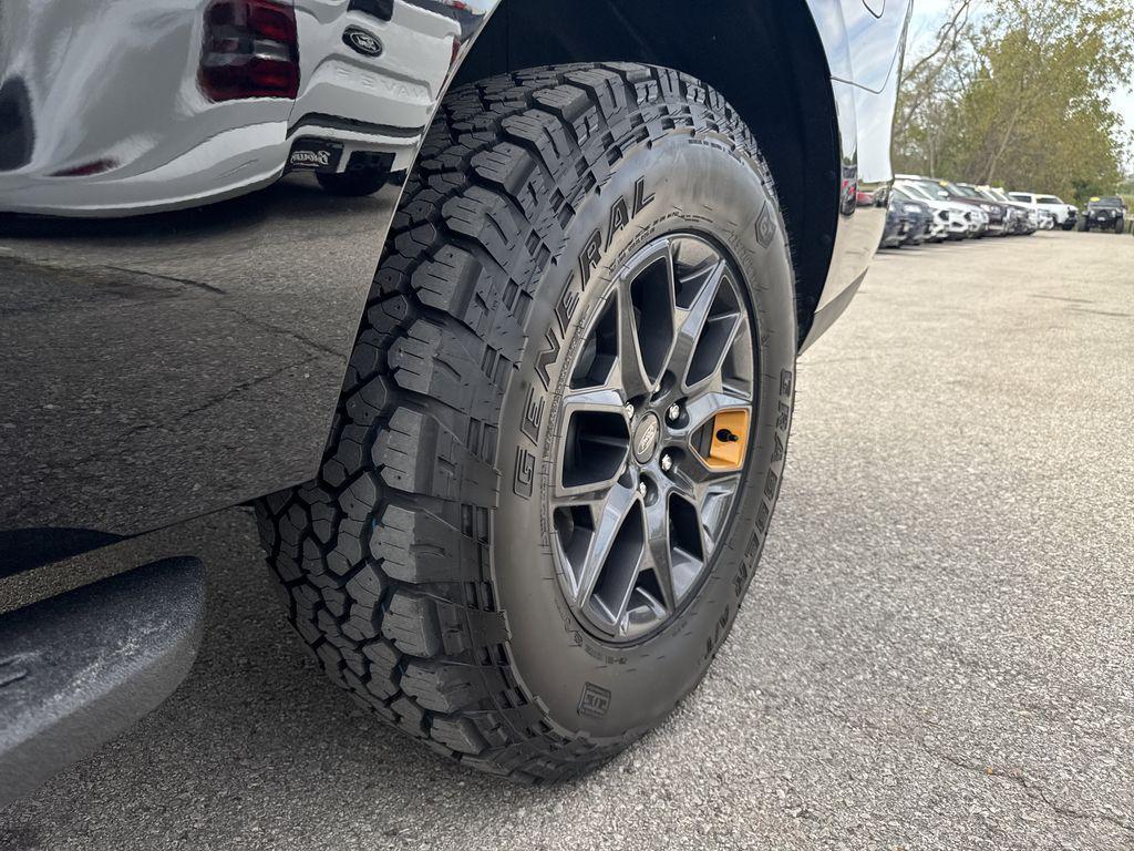 new 2025 Ford Expedition car, priced at $82,935