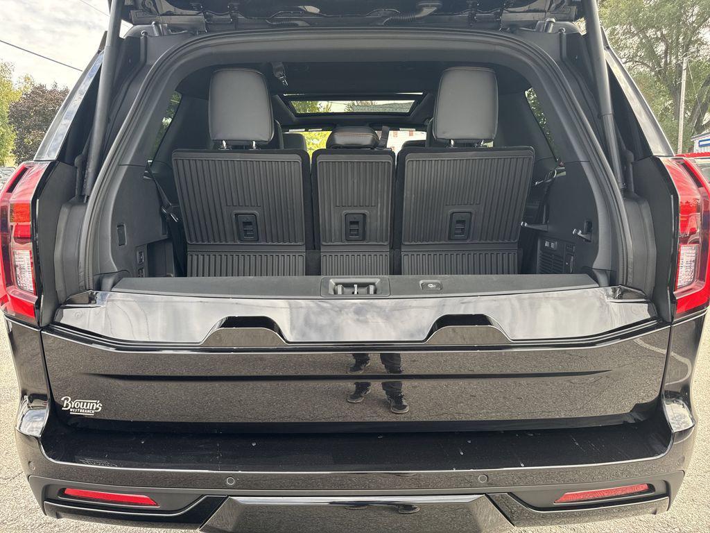 new 2025 Ford Expedition car, priced at $82,935