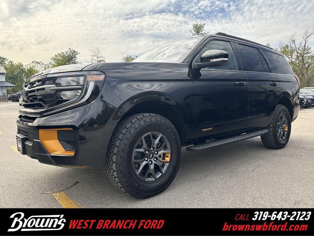 new 2025 Ford Expedition car, priced at $82,935