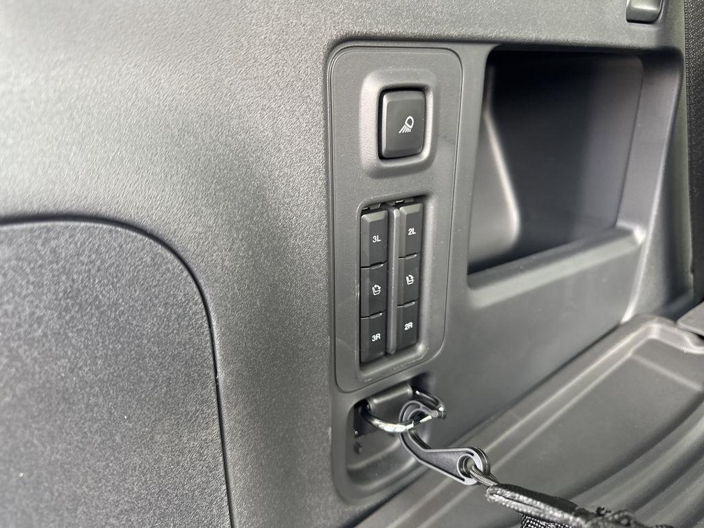 new 2025 Ford Expedition car, priced at $82,935