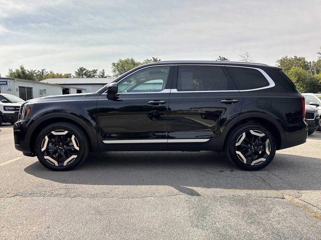 used 2024 Kia Telluride car, priced at $37,990