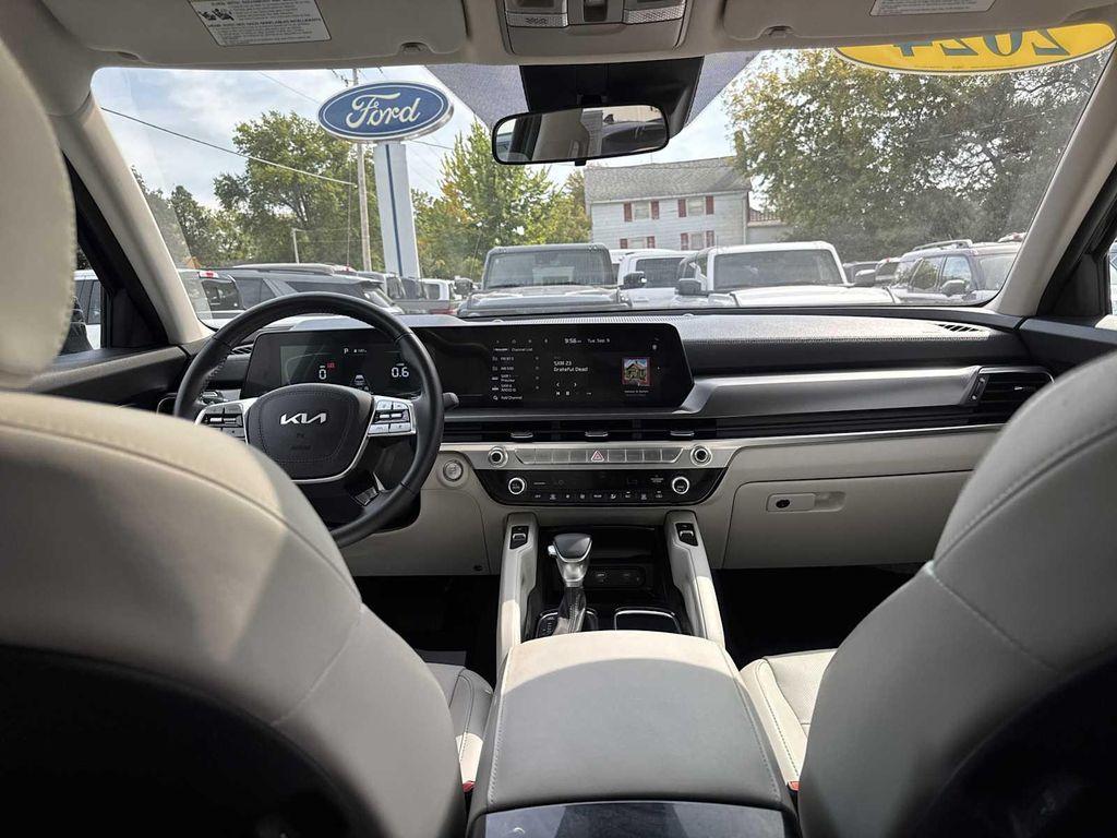 used 2024 Kia Telluride car, priced at $37,990