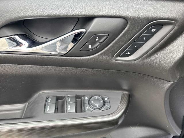 used 2022 GMC Acadia car, priced at $28,990