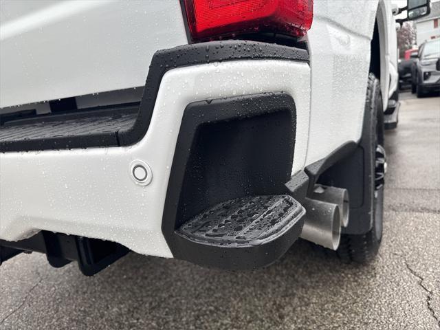 new 2025 Ford F-250 car, priced at $80,425