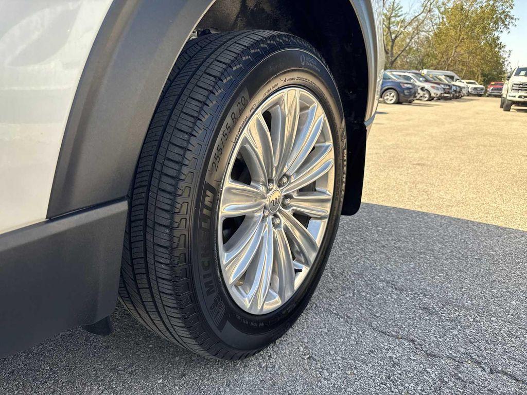 used 2023 Ford Explorer car, priced at $43,490
