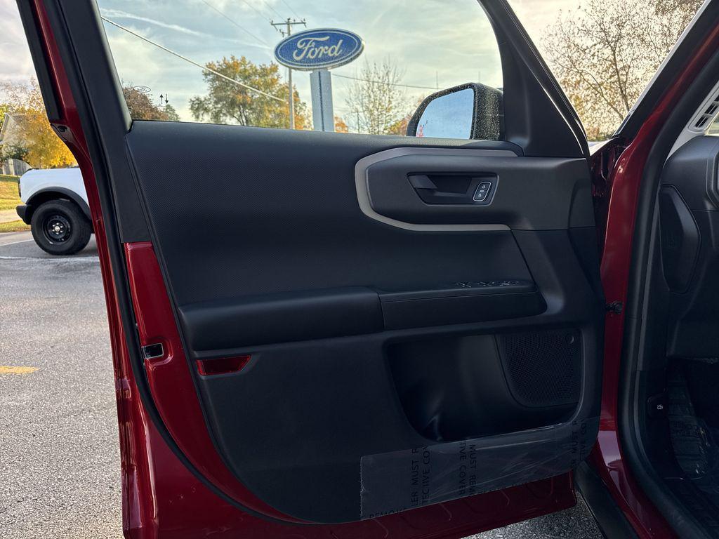 new 2025 Ford Bronco Sport car, priced at $35,781