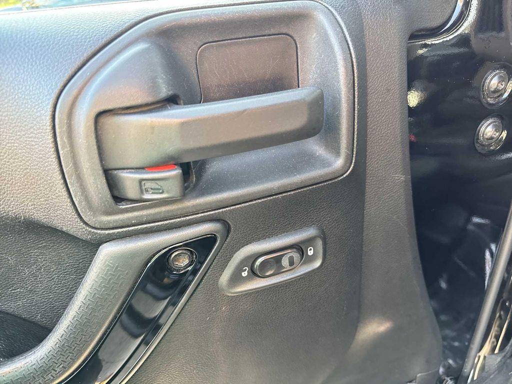 used 2014 Jeep Wrangler Unlimited car, priced at $15,990