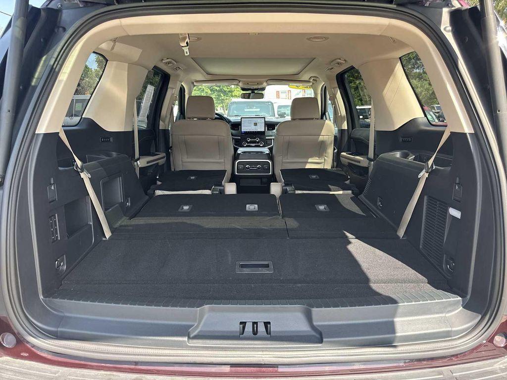 used 2024 Ford Expedition car, priced at $50,990