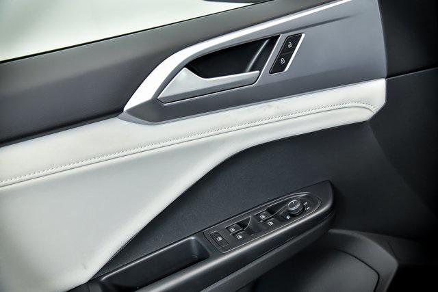 new 2025 Volkswagen Taos car, priced at $32,035