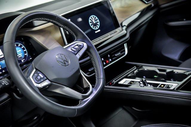 used 2024 Volkswagen Atlas car, priced at $35,499