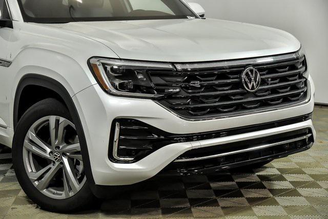 new 2024 Volkswagen Atlas Cross Sport car, priced at $45,290