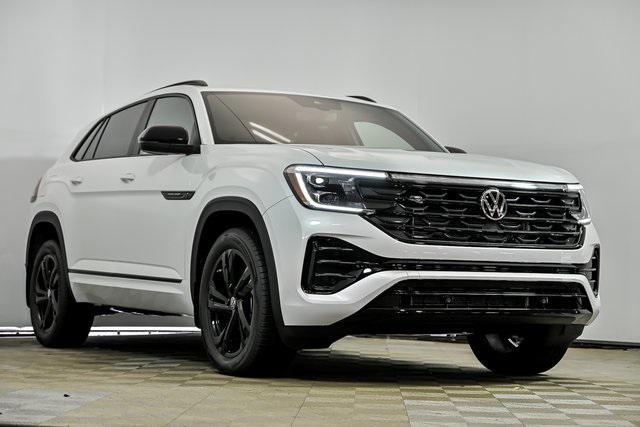 new 2026 Volkswagen Atlas Cross Sport car, priced at $52,933