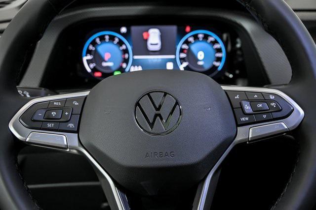 new 2026 Volkswagen Atlas Cross Sport car, priced at $52,933