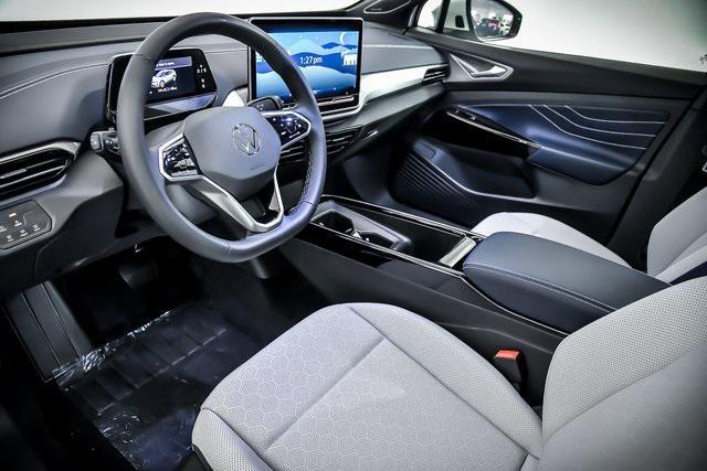new 2025 Volkswagen ID.4 car, priced at $52,879