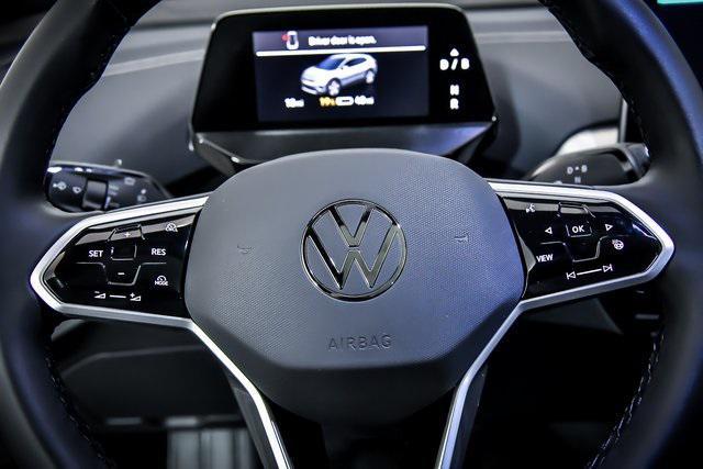 new 2025 Volkswagen ID.4 car, priced at $52,879
