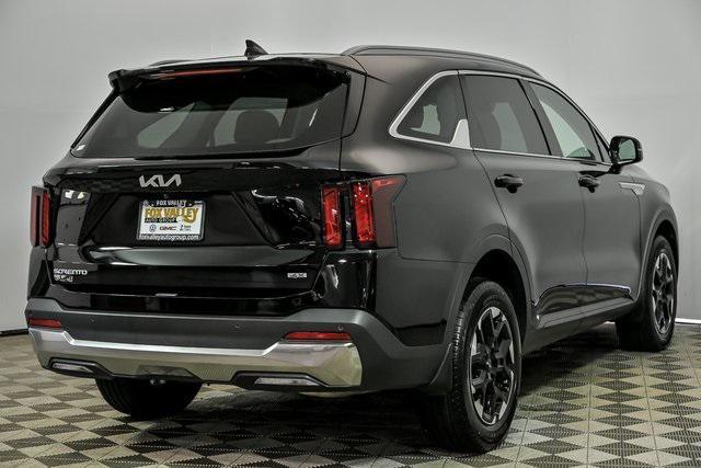 used 2024 Kia Sorento car, priced at $30,086