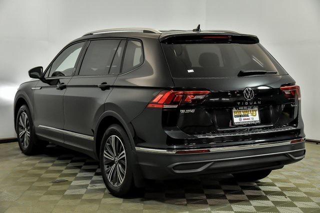 new 2024 Volkswagen Tiguan car, priced at $29,737