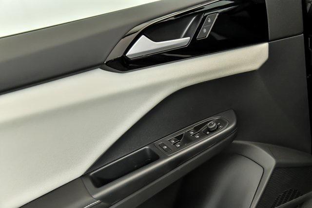 new 2025 Volkswagen Taos car, priced at $26,209