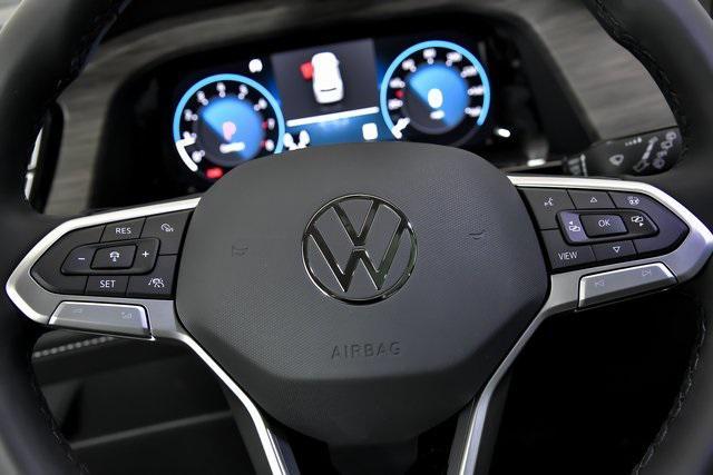 new 2025 Volkswagen Atlas car, priced at $52,136