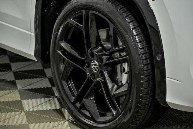 new 2025 Volkswagen Tiguan car, priced at $36,205