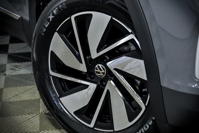 new 2025 Volkswagen Atlas car, priced at $46,780