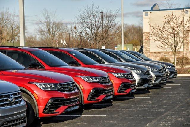 new 2024 Volkswagen Tiguan car, priced at $31,682