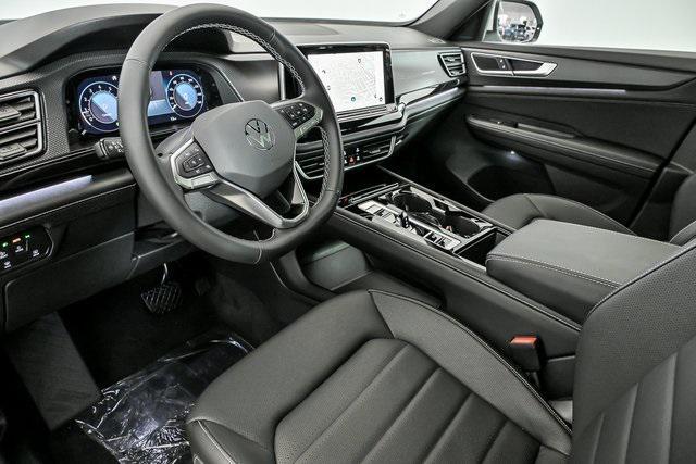 new 2026 Volkswagen Atlas Cross Sport car, priced at $50,157