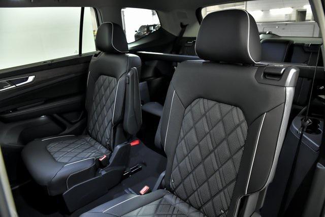 new 2025 Volkswagen Atlas car, priced at $51,970