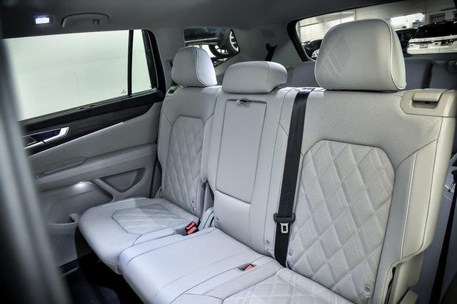 new 2025 Volkswagen Atlas car, priced at $51,682