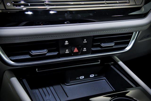 new 2025 Volkswagen Atlas car, priced at $51,682