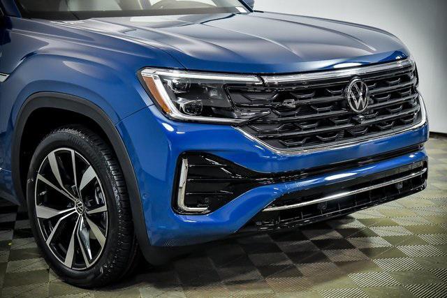 new 2025 Volkswagen Atlas car, priced at $51,682