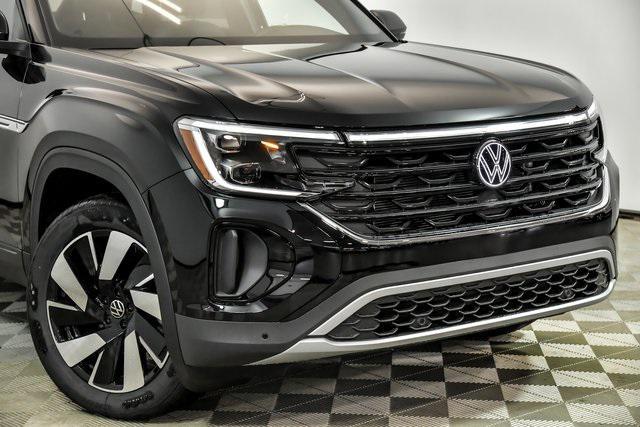 new 2025 Volkswagen Atlas Cross Sport car, priced at $41,610