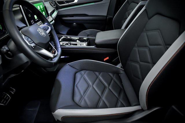 used 2025 Volkswagen Atlas car, priced at $46,599