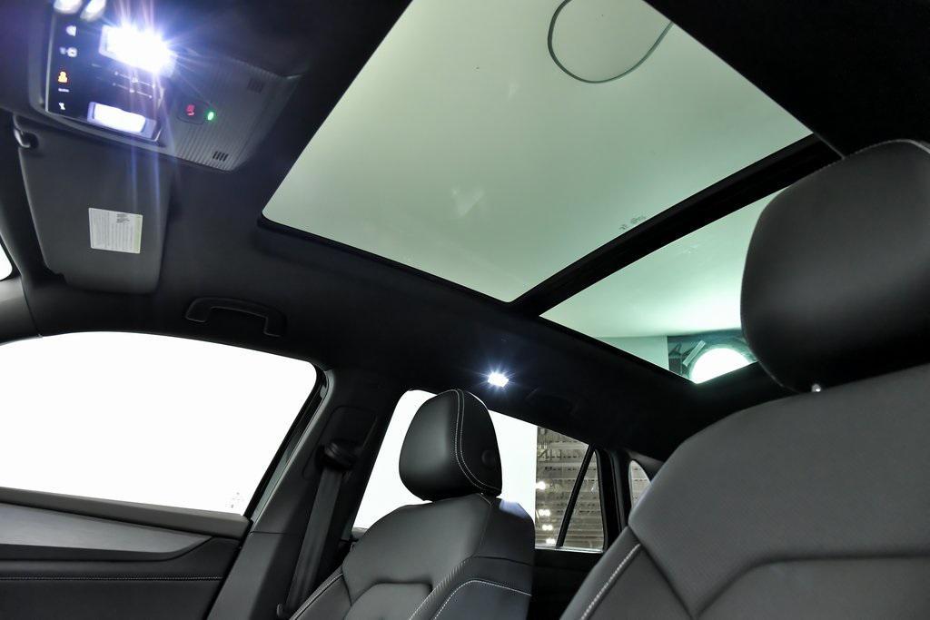 new 2026 Volkswagen Atlas Cross Sport car, priced at $45,702