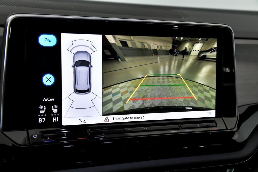 new 2026 Volkswagen Atlas Cross Sport car, priced at $45,702