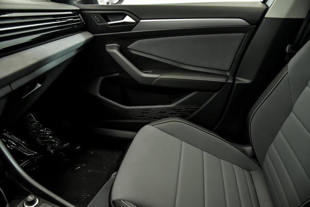 new 2025 Volkswagen Jetta car, priced at $27,470