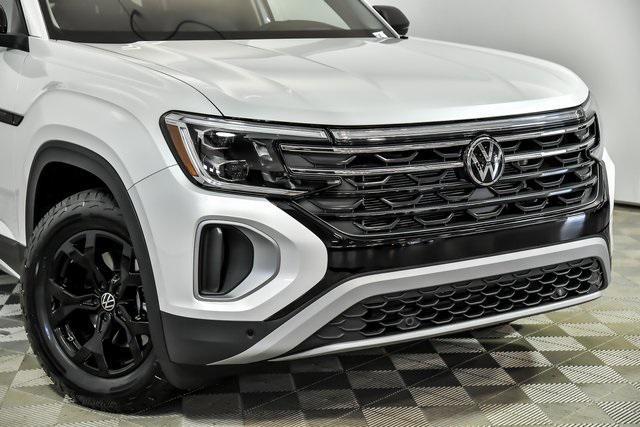 new 2024 Volkswagen Atlas car, priced at $46,432