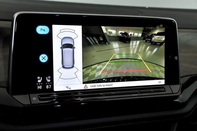 new 2025 Volkswagen Atlas car, priced at $45,524