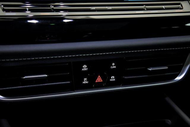 new 2025 Volkswagen Atlas car, priced at $45,524